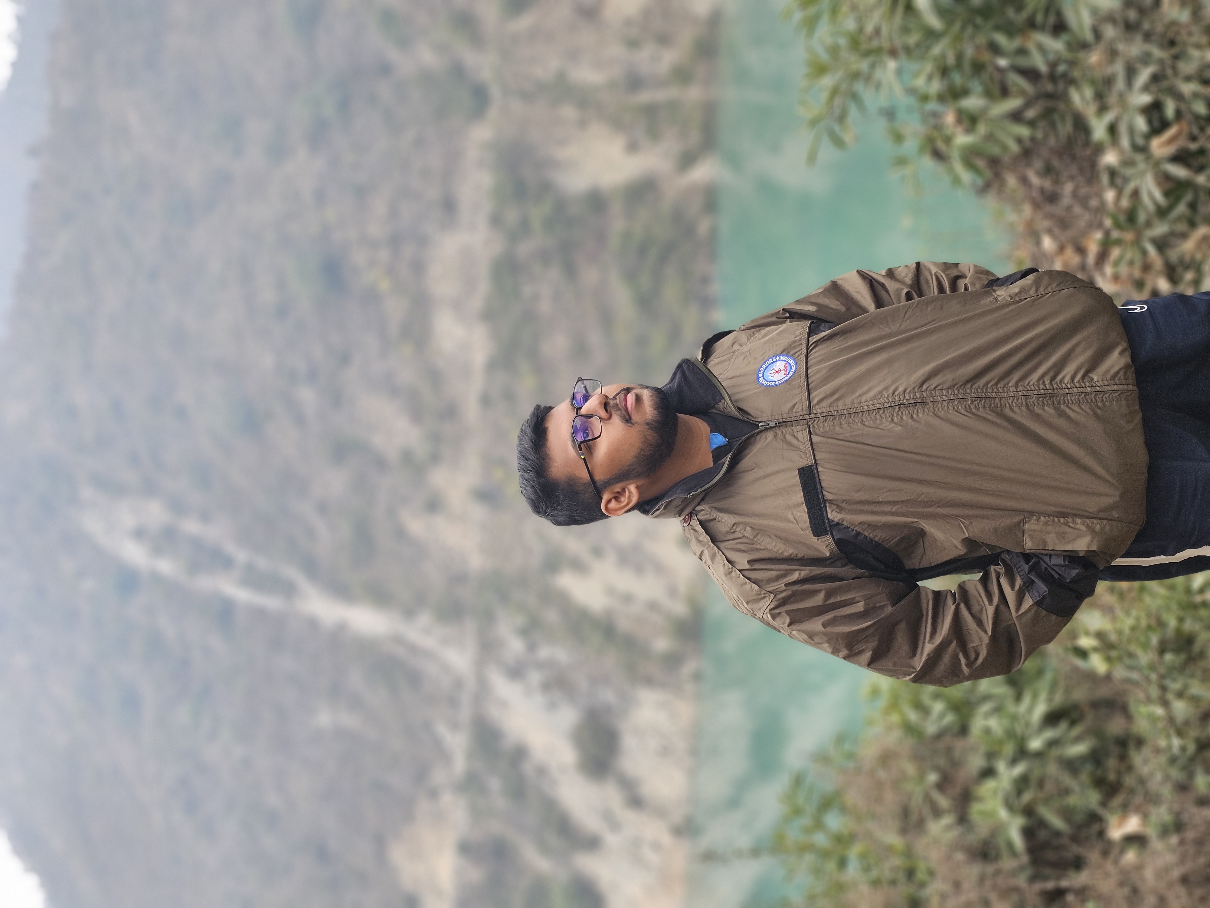 Srijon Deyasin headshot